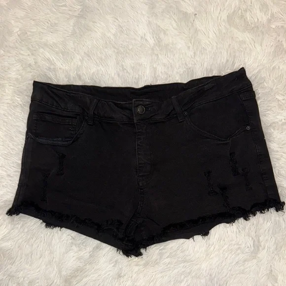 Angel Kiss Black Jean Shorts Distressed Frayed Hem Size 15 - Picture 1 of 3